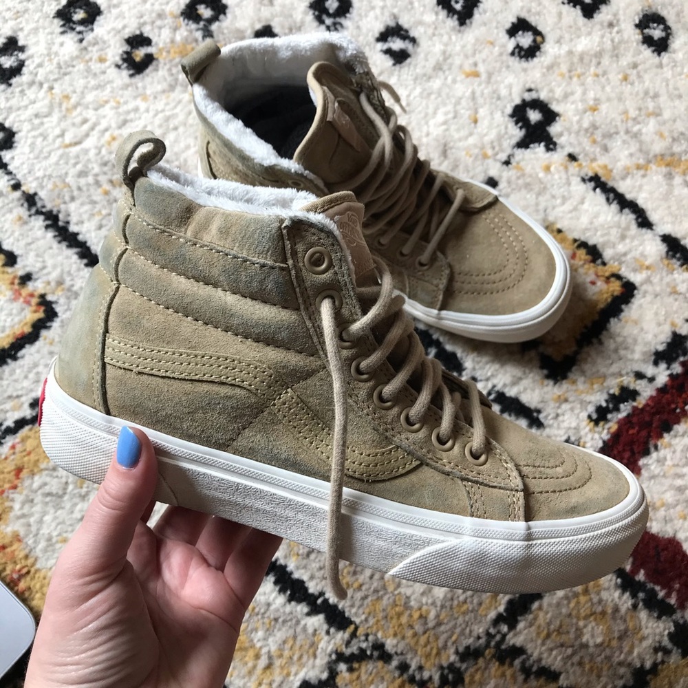 Vans MTE Sneakers Tan Suede & Fur lining - 8.5W